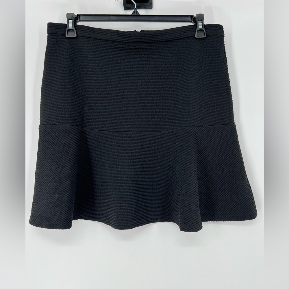CALVIN KLEIN LITTLE BLACK MINI SKIRT‎ BACK ZIPPER FUN FLOUNCE!
